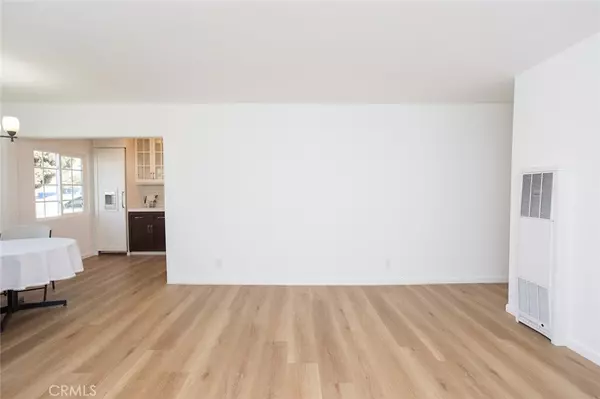 Carson, CA 90745,1118 E Joel