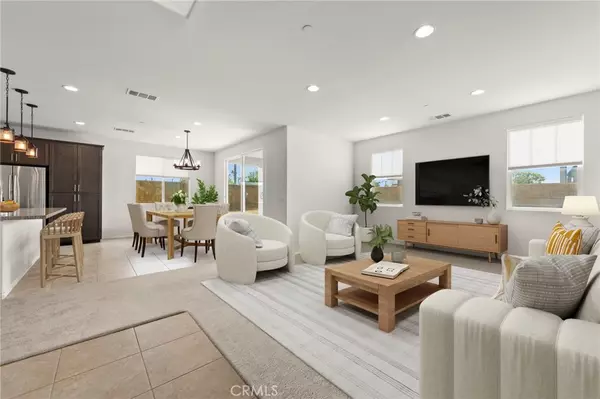 Anaheim, CA 92806,636 S Lakeshore DR