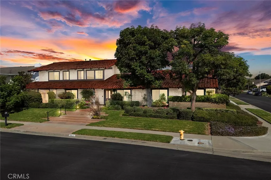 North Tustin, CA 92705,18021 Bryce PL