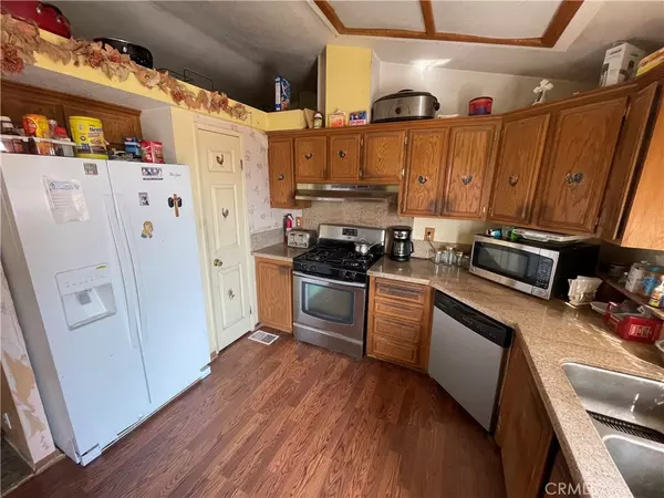 Phelan, CA 92371,7524 Olivine RD