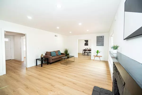 Brea, CA 92821,1308 Woodcrest AVE