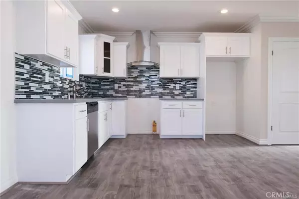 4814 1/2 Saturn St, Los Angeles, CA 90019