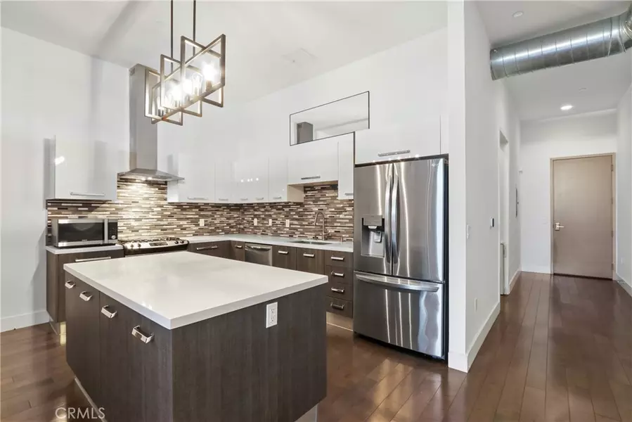 433 Pine AVE #300, Long Beach, CA 90802