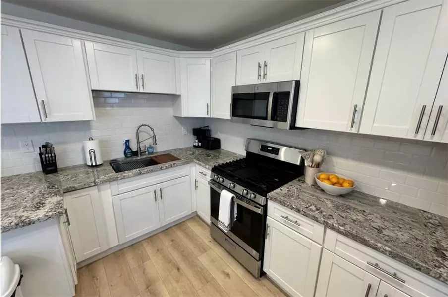 123 6th ST, Huntington Beach, CA 92648