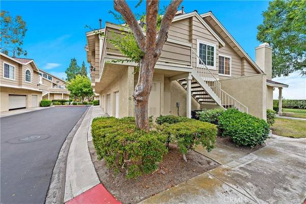 20033 Shamrock, Lake Forest, CA 92630