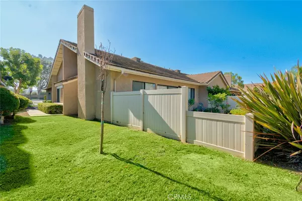 Yorba Linda, CA 92887,21355 Via Del Lobo