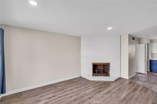 Huntington Beach, CA 92646,19882 Berkshire