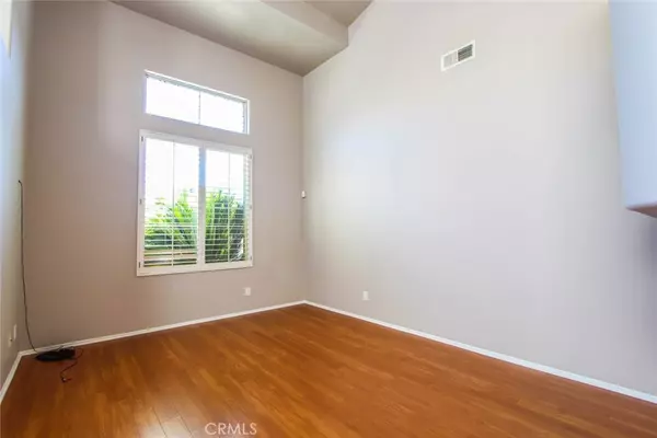 Brea, CA 92821,655 Roscoe