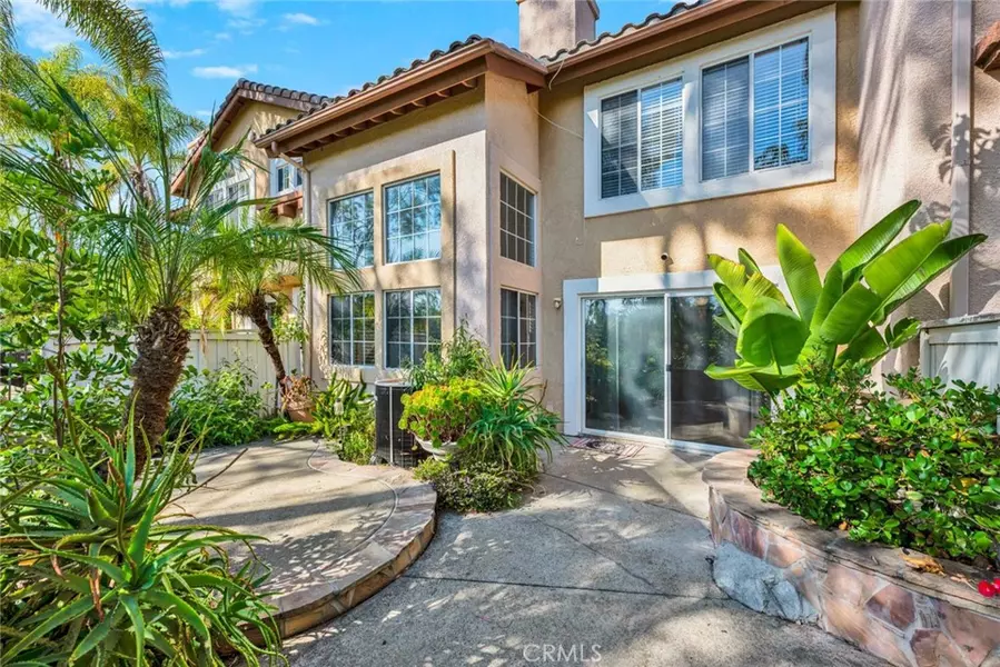 8 Bayonne, Mission Viejo, CA 92692