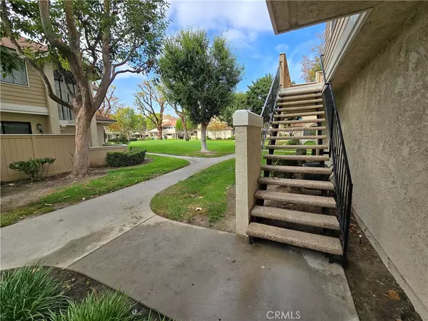 Stanton, CA 90680,12651 Glendale CIR