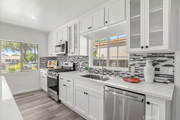 Whittier, CA 90605,11016 Inez