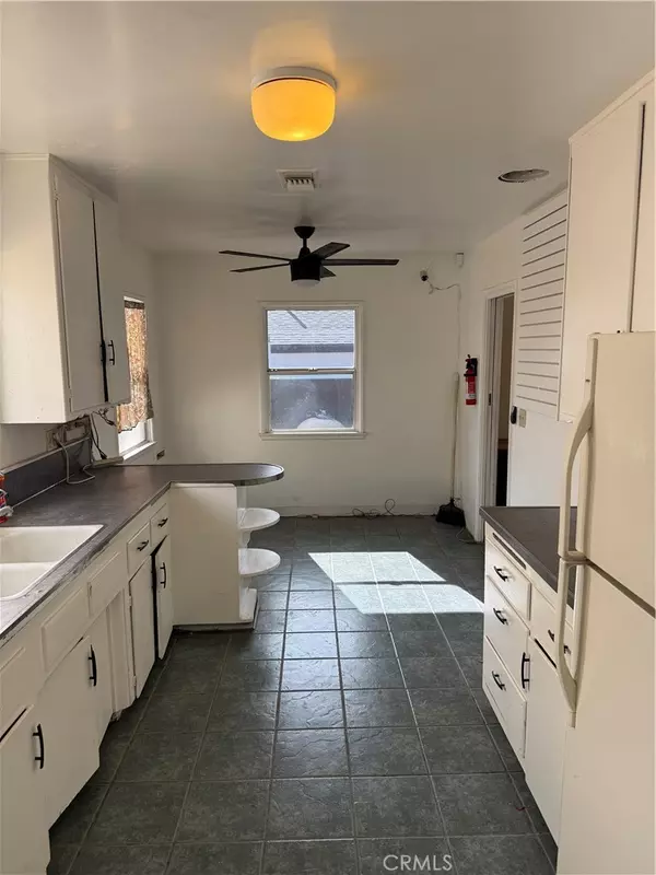 Artesia, CA 90701,17210 Jersey