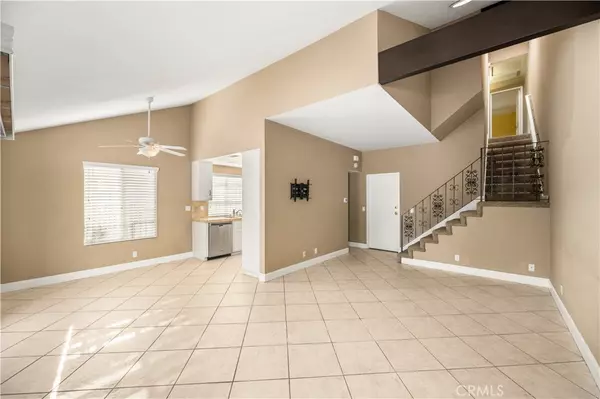 Tustin, CA 92780,1062 Walnut ST #C