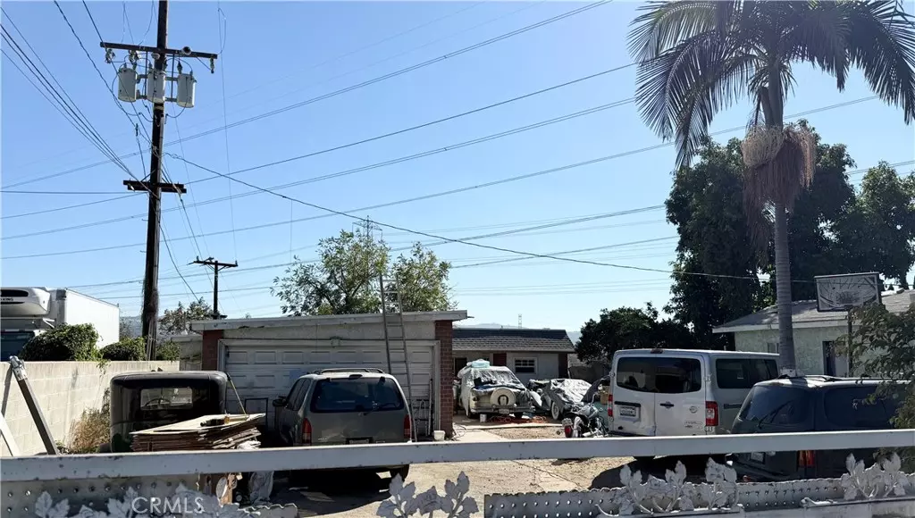 882 Durfee, South El Monte, CA 91733