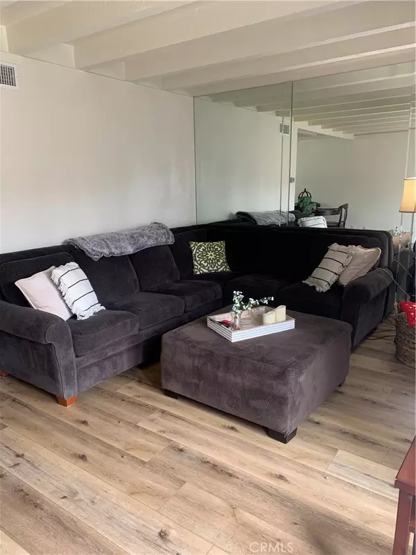 La Habra, CA 90631,600 W Lambert #44