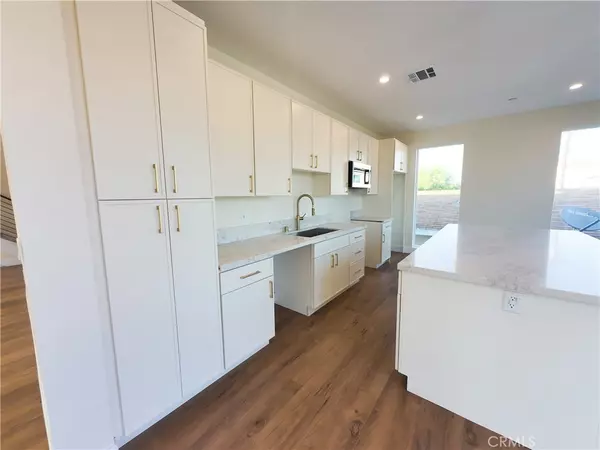 North Hollywood, CA 91606,6628 Camellia AVE #6630