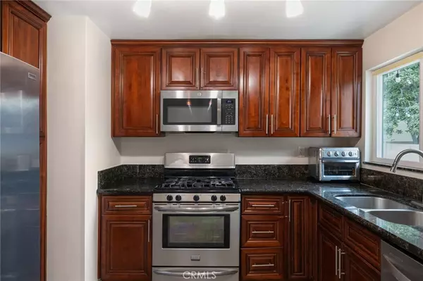 Orange, CA 92869,18532 E Pearl