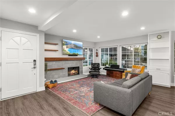 Azusa, CA 91702,1081 Lakeview