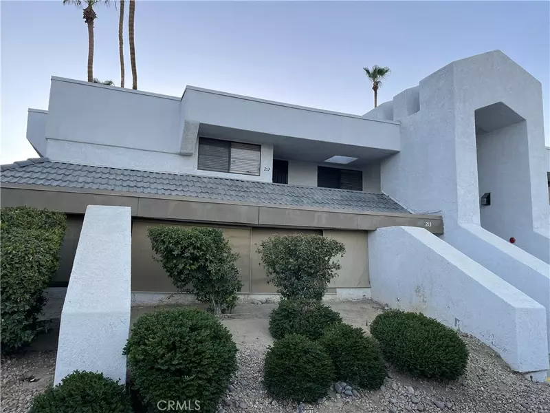 5301 E Waverly DR #212, Palm Springs, CA 92264