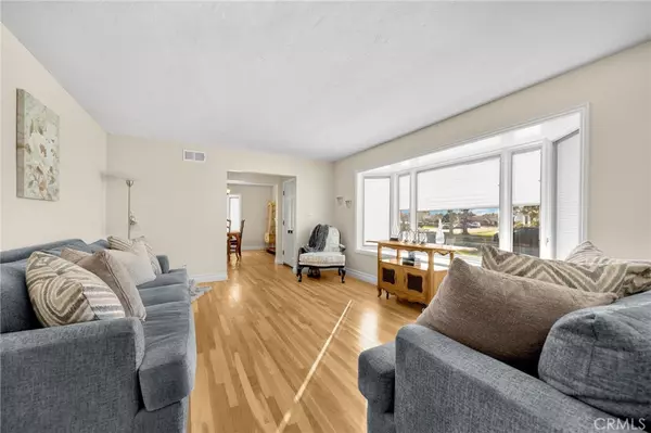 Fullerton, CA 92833,618 S Lee