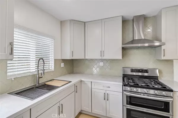 Downey, CA 90242,12155 Dunrobin