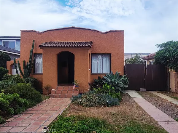 Long Beach, CA 90806,2385 Daisy