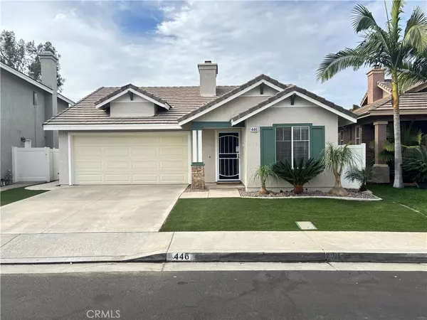 446 Brookhaven CIR, Corona, CA 92879