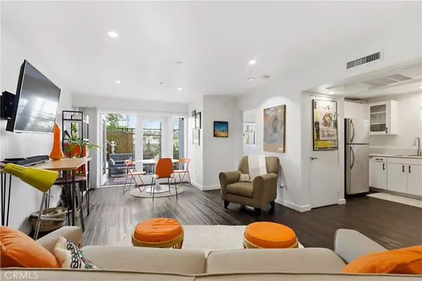 834 E 4th ST #29, Long Beach, CA 90802