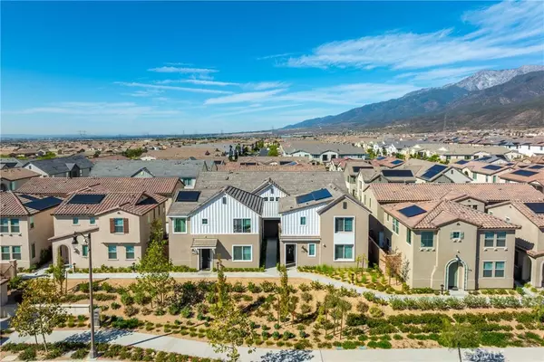 Fontana, CA 92336,5253 Wildflower #1