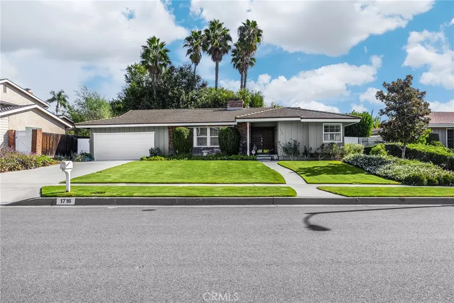 1716 N Canyon, Fullerton, CA 92833