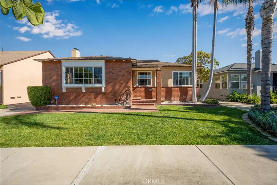 6142 Oliva AVE, Lakewood, CA 90712