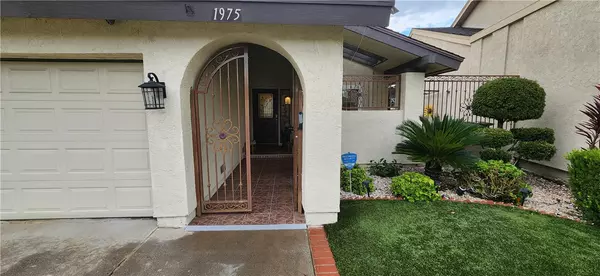 Anaheim, CA 92801,1975 W Ebbtide WAY