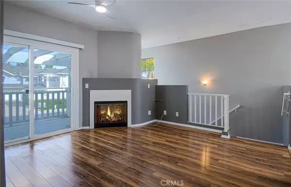 Aliso Viejo, CA 92656,3 Breakers