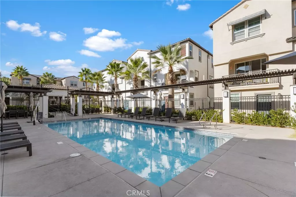 Escondido, CA 92025,427 Carina