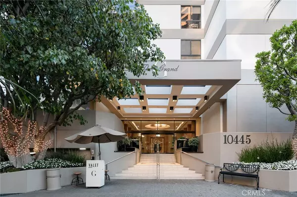 Los Angeles, CA 90024,10445 Wilshire