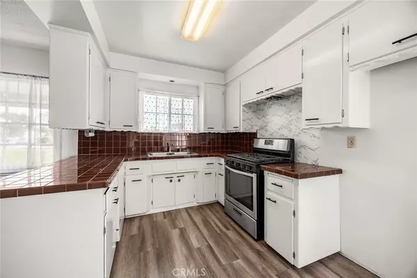 Anaheim, CA 92805,845 S Verde