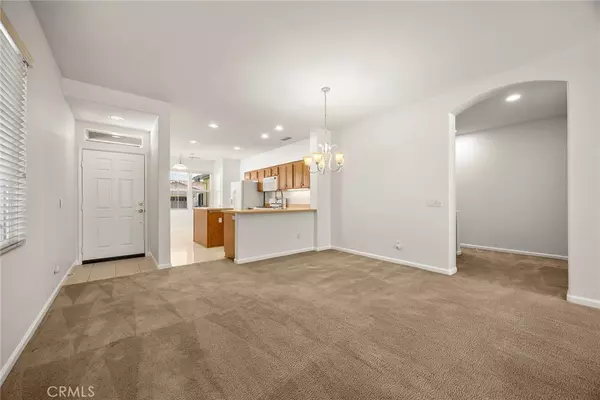 Corona, CA 92883,24649 Hatton