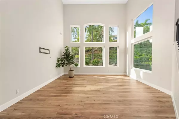 Rancho Santa Margarita, CA 92688,3 Siega