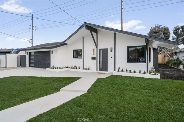 Westminster, CA 92683,6072 Navajo RD