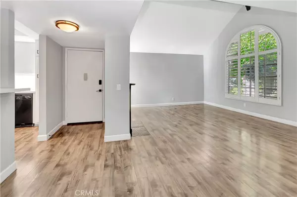 Long Beach, CA 90802,645 Pacific AVE #315