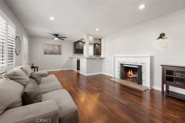 Fullerton, CA 92832,616 W Porter