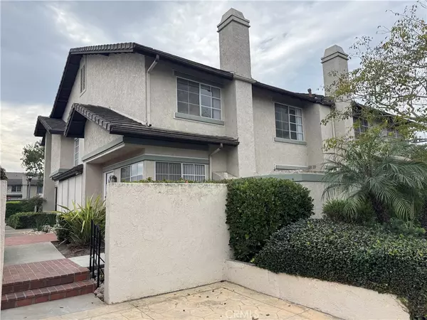 Irvine, CA 92612,6 Columbia #2