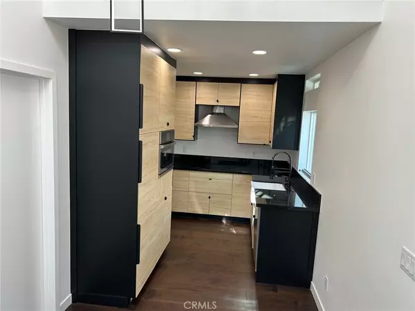 Anaheim, CA 92806,1009 S Laramie #B