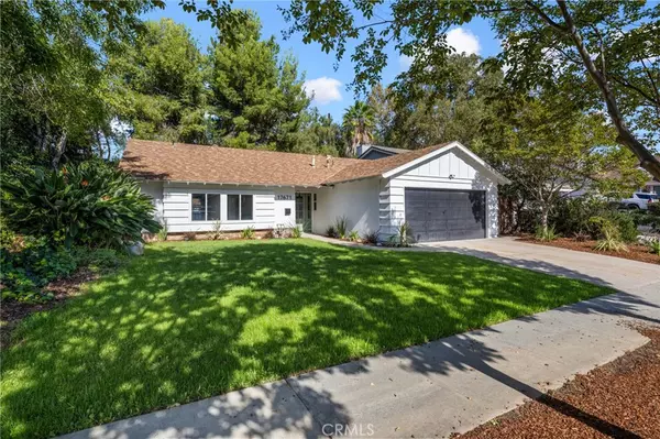 Yorba Linda, CA 92886,17671 Brooklyn