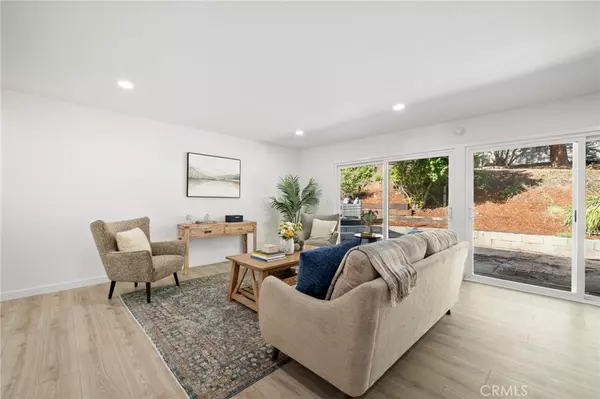 Yorba Linda, CA 92886,17671 Brooklyn