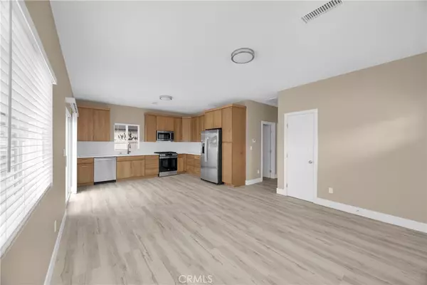 Orange, CA 92867,751 N Grand ST