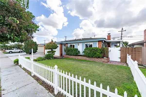 Fountain Valley, CA 92708,11782 Azalea