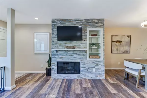 Long Beach, CA 90804,3605 E Anaheim ST #102