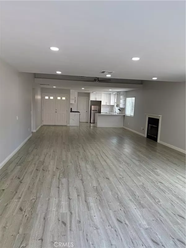 Moreno Valley, CA 92557,23320 Sonnet