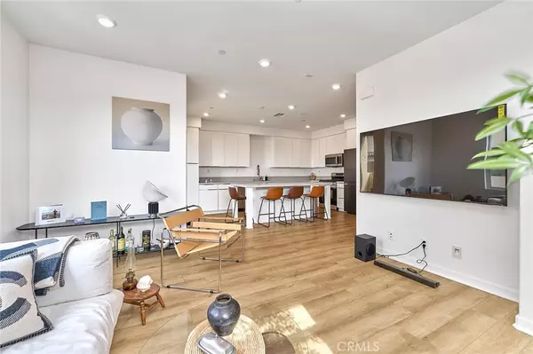 Buena Park, CA 90620,7410 Royal